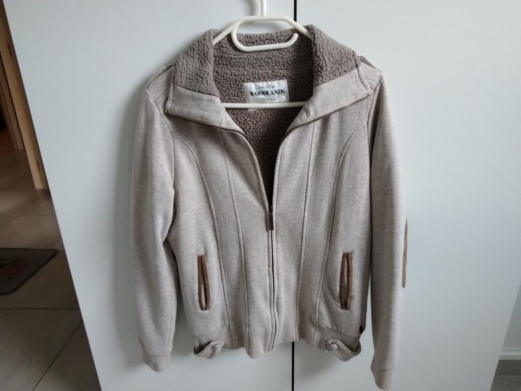 Damesvest Lola&Liza nieuwstaat maat M, Kleding | Dames, Ophalen