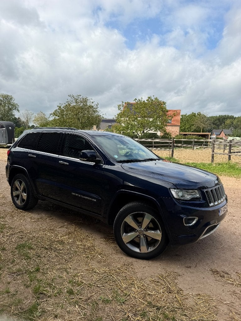 Jeep Grand Cherokee 3.0 V6 TD Overland (inc. achterbank), Autos, Cuir, Achat, Euro 6, Noir