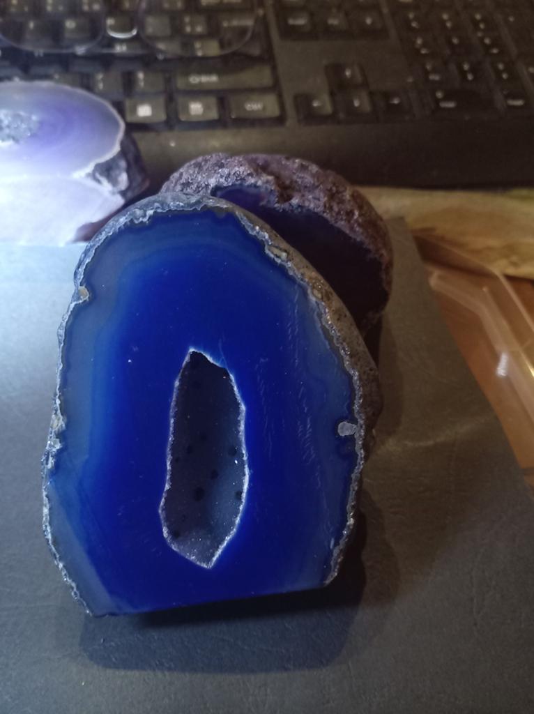 Getinte agaatgeode uit Brazilië, Verzenden