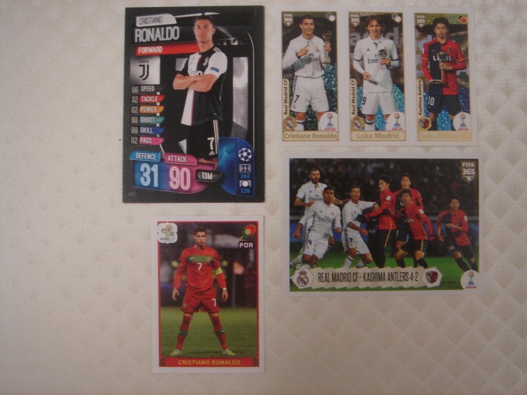 Cristiano Ronaldo stickers en kaarten, Ophalen of Verzenden, Nieuw, Meerdere stickers