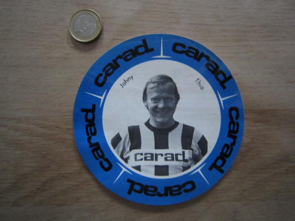 Retro/vintage sticker - voetbal Club Brugge/Johny Thio/Carat, Verzamelen, Ophalen of Verzenden, Zo goed als nieuw, Sport
