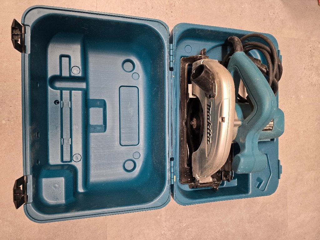 Professionele Makita handcirkelzaag, Doe-het-zelf en Bouw, Gereedschap | Zaagmachines, Ophalen, Gebruikt, Cirkelzaag, 30 tot 70 mm
