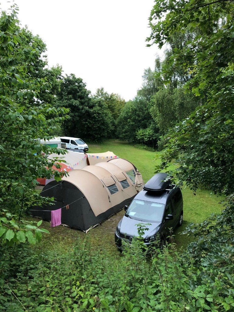Familietent Bardani villagrande 400 - prestige line, Caravans en Kamperen, Tenten, Ophalen, Zo goed als nieuw, Tot en met 6