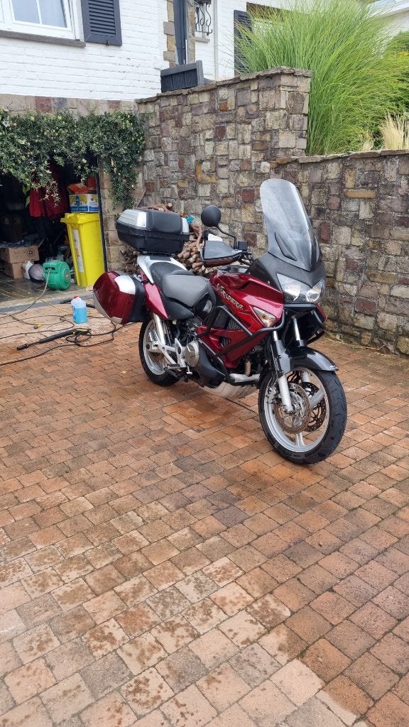 MOTO Honda Varadero, Handvatverwarming, 2 cilinders, Occasion, Particulier