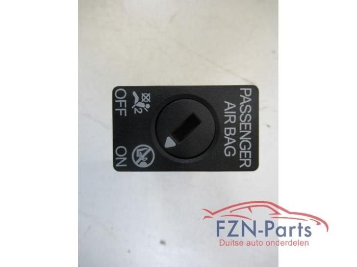 Airbag rechts (Dashboard) Volkswagen Golf (22742968), Auto-onderdelen, Ophalen of Verzenden, Gebruikt