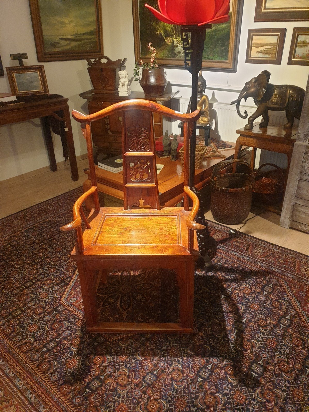 Belle chaise chinoise ancienne (voir aussi marketplace Nethe, Enlèvement