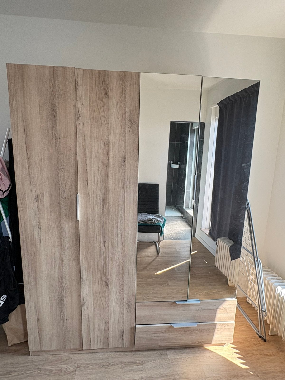 Large wardrobe, Huis en Inrichting, Kasten | Kleerkasten, Ophalen, Zo goed als nieuw