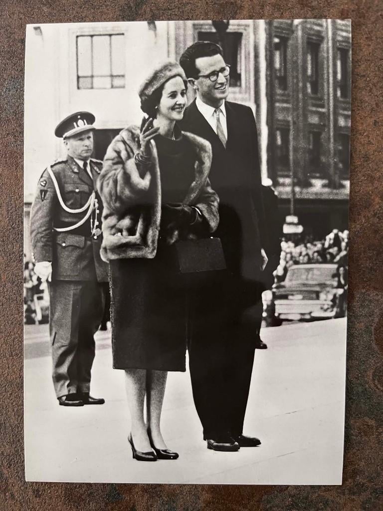 Zeldzame Vintage Postkaart - Koning Boudewijn & Fabiola, Ophalen of Verzenden, Nieuw, Kaart, Foto of Prent