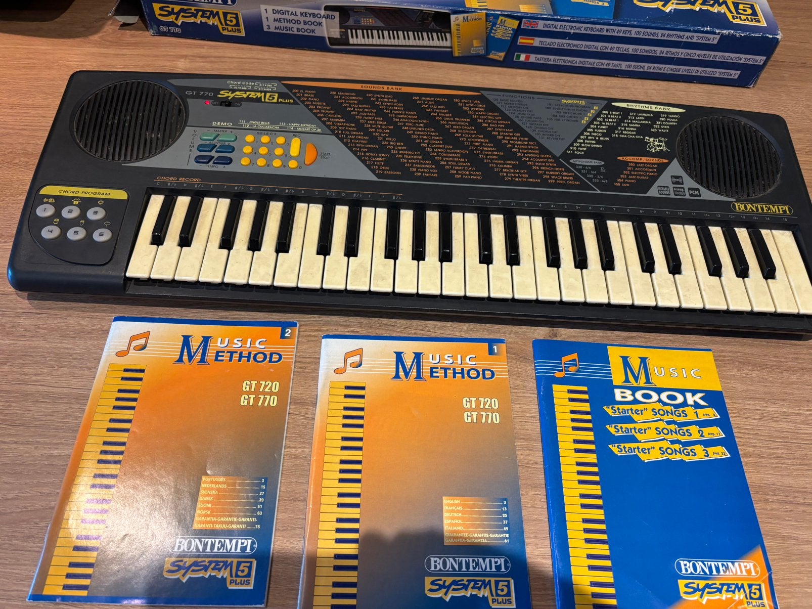 Bontempi system 5 plus GT 770, Muziek en Instrumenten, Keyboards, Ophalen of Verzenden, Gebruikt, 49 toetsen, Overige merken