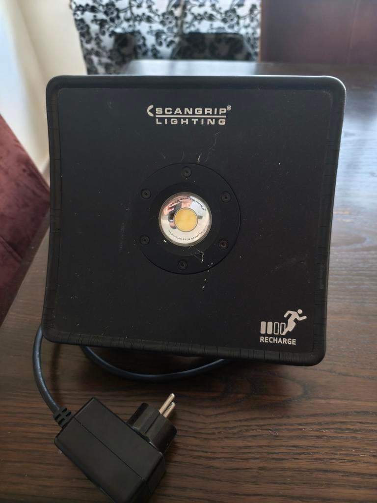Projecteur led complet scan grip, Bricolage & Construction, Enlèvement