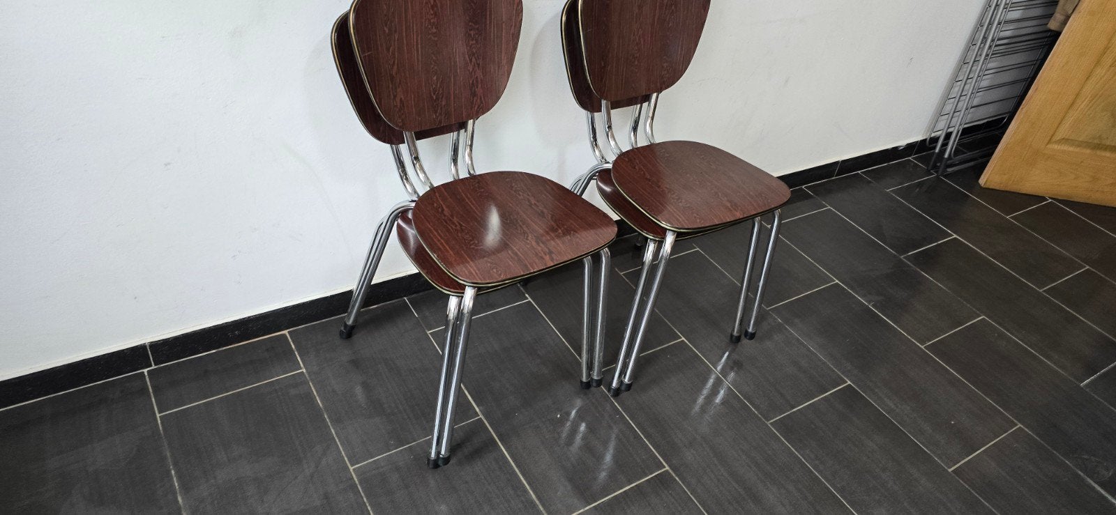 Old Four Formica stoel jaar 60 70 bruine kleur, Ophalen of Verzenden, Vier