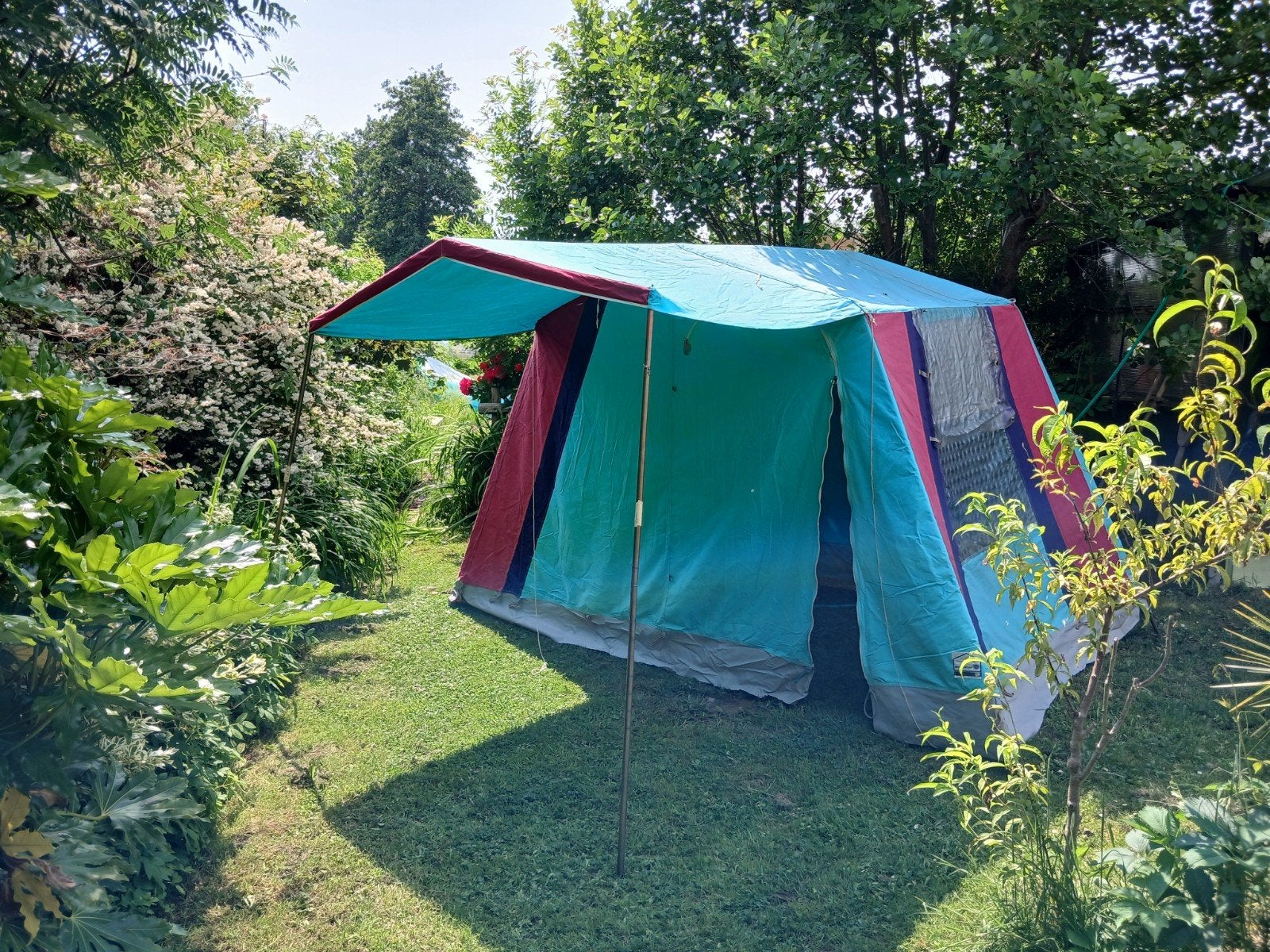vintage tent, Enlèvement