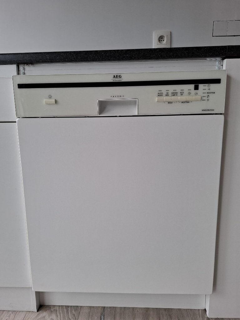 Vaatwasser, Elektronische apparatuur, Vaatwasmachines, Ophalen, Zo goed als nieuw, Inbouw