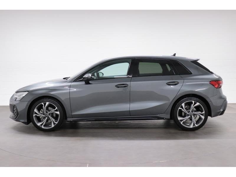 Audi A3 1.5 TFSI S LINE DSG7 Audi A3 1.5 TFSI S LINE DSG7, Achat, 116 ch, Autres couleurs, Noir