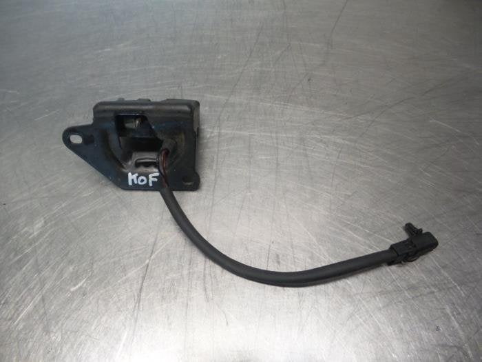 Slotmechaniek Achterklep van een Fiat Punto (Punto 03-), Gebruikt, -, -, Ophalen of Verzenden