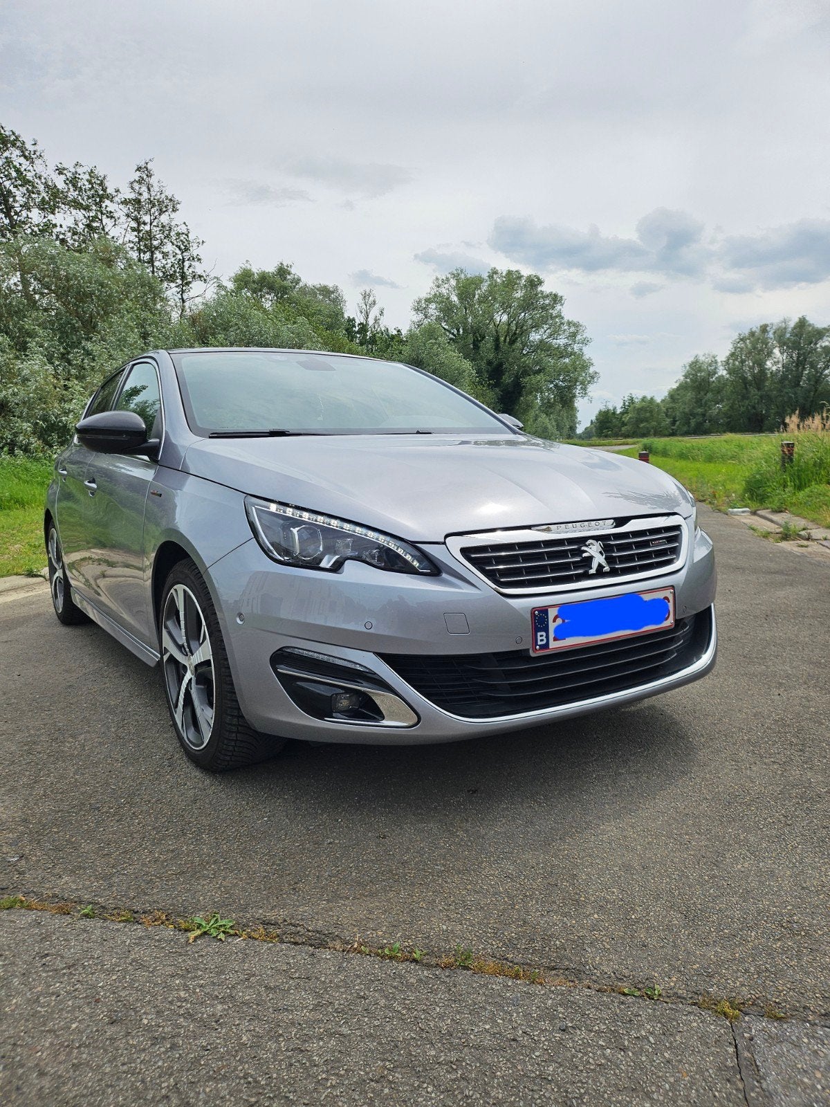 Peugeot 308 1.2 PureTech 84029km!!!, Auto's, Automaat, Leder, 96 kW, 5 deurs