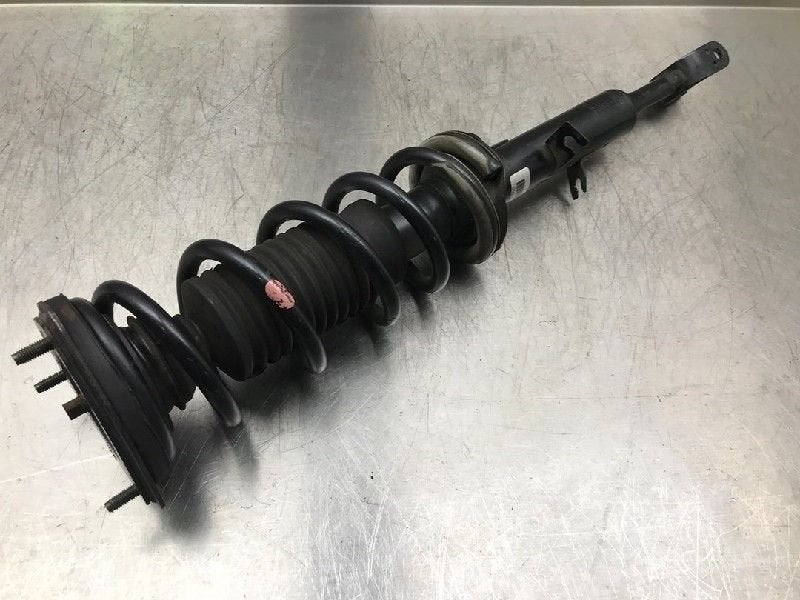VEERPOOT RECHTS VOOR Nissan 350 Z (Z33) (01-2002/12-2009), Gebruikt, Nissan