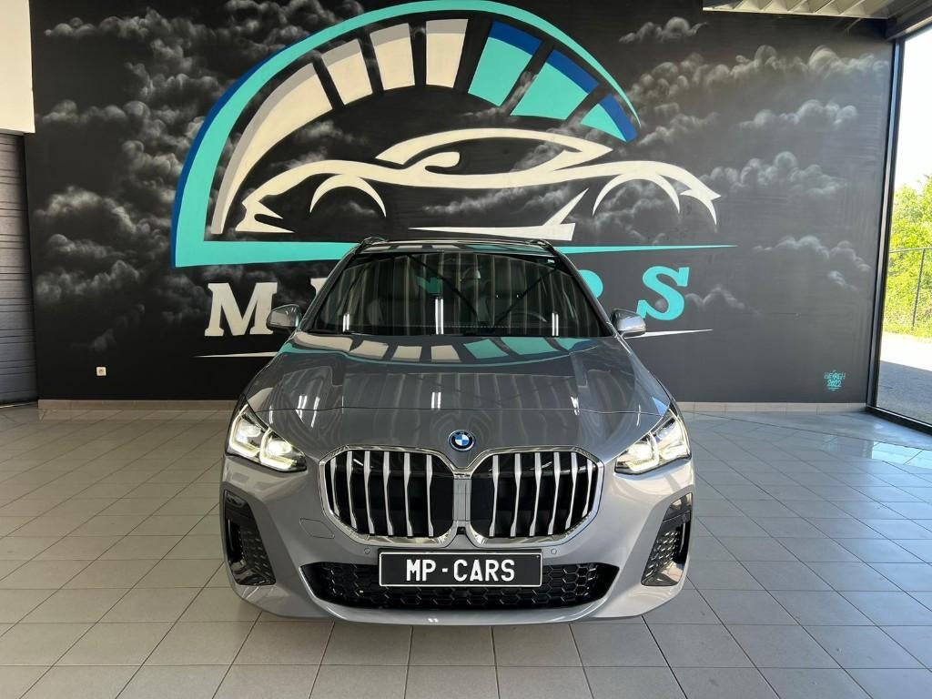 BMW 2-serie Active Tourer 225e xDrive, Auto's, BMW, Monovolume, Hybride Elektrisch/Benzine, BMW Premium Selection, Zilver of Grijs