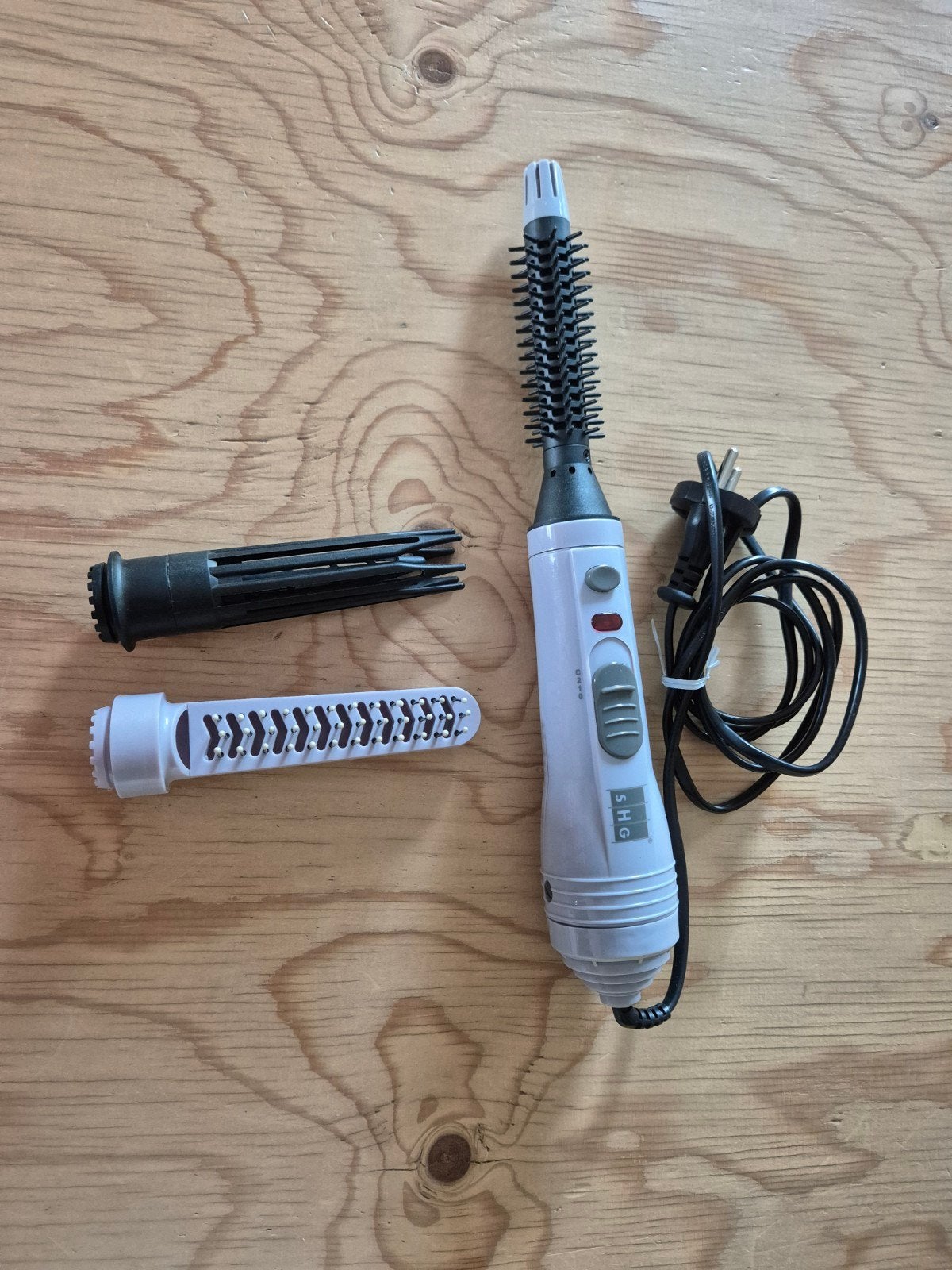 Nieuwe föhnborstel met 3 accessoires, Ophalen of Verzenden, Nieuw, Haardroger