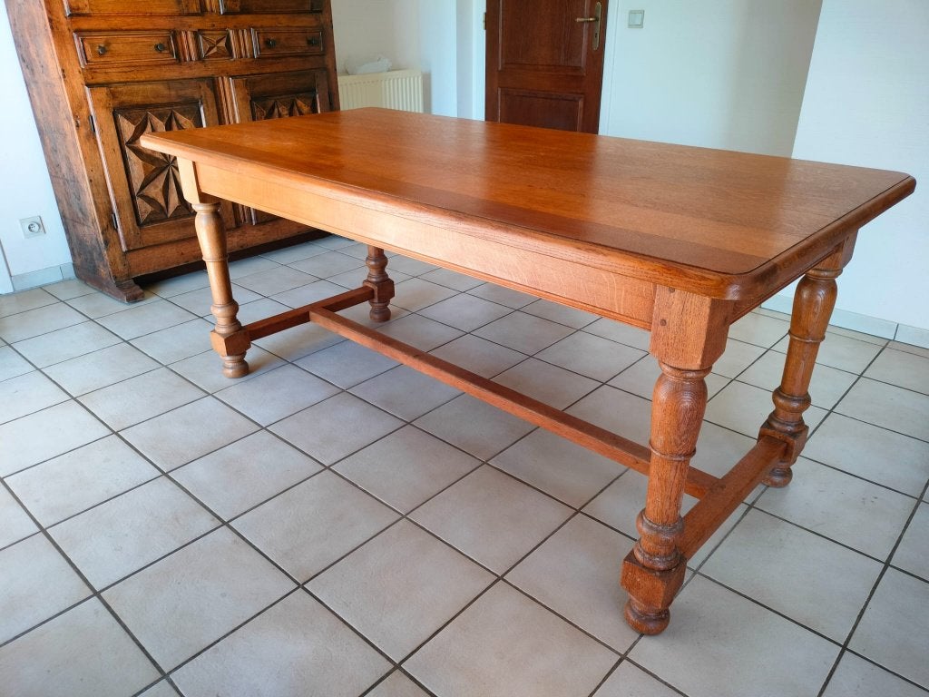 Grande table en chêne massif, Maison & Meubles, 150 à 200 cm, Cinq personnes ou plus, Comme neuf, Enlèvement