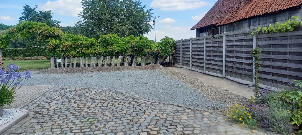 Gratis grind af te halen, Tuin en Terras, Ophalen, Gebruikt, Dolomiet, Blauw