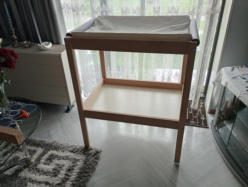 Table à langer IKEA« Niglar »/commode(hêtre blanc)+oreiller., Comme neuf, 70 cm ou plus, Moins de 75 cm, Bord surélevé