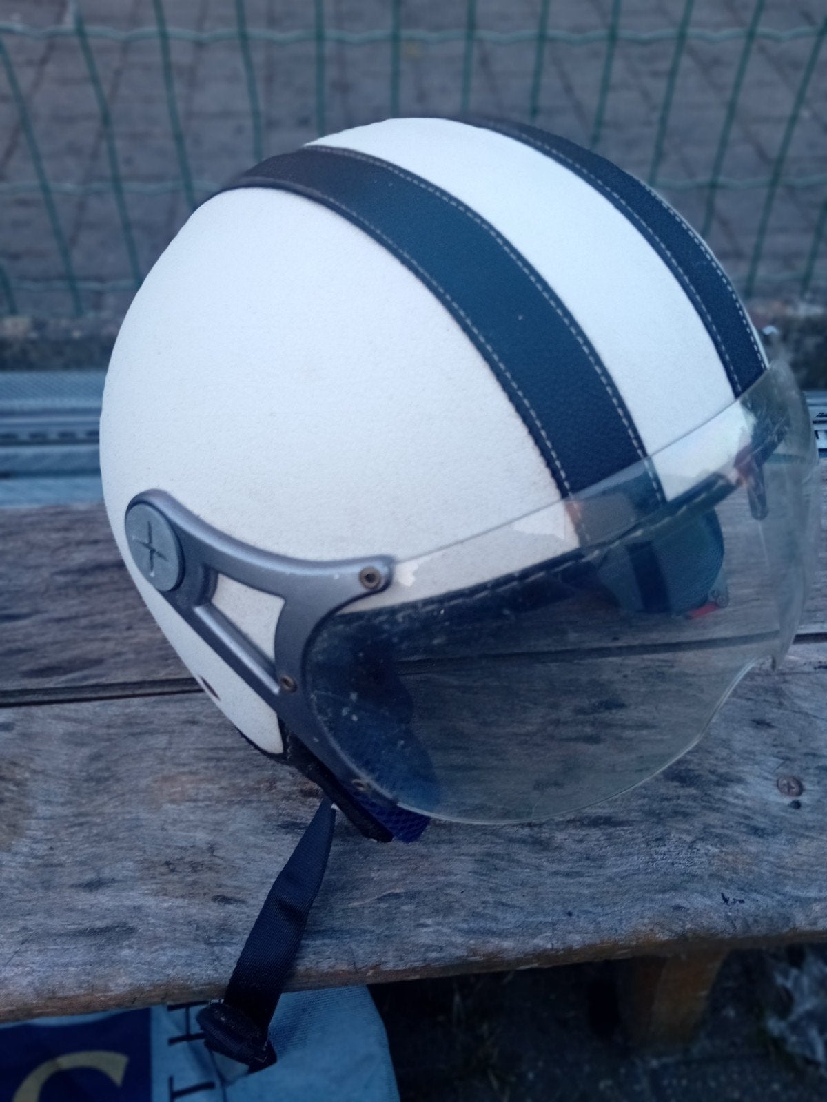 Casque taille L et le orange s