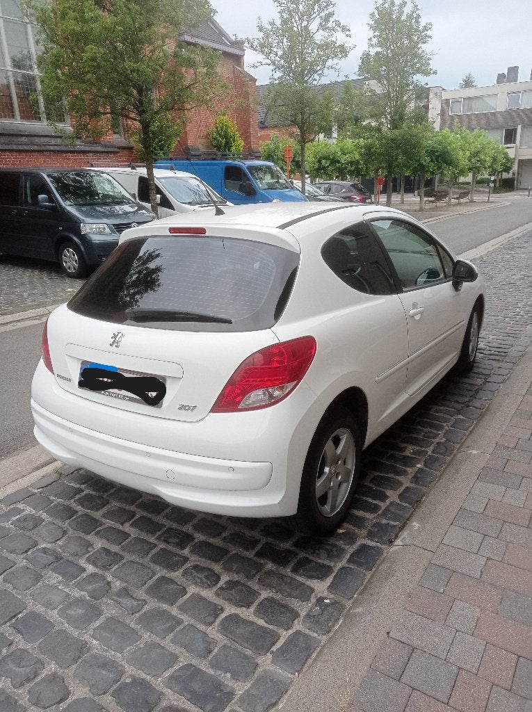 Peugeot 207, Autos, Euro 5, Achat, Boîte manuelle, Noir