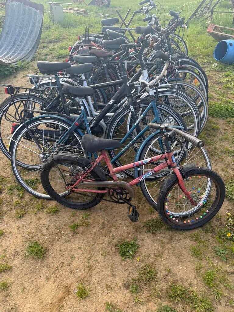 Groep fietsen, Ophalen, Gebruikt