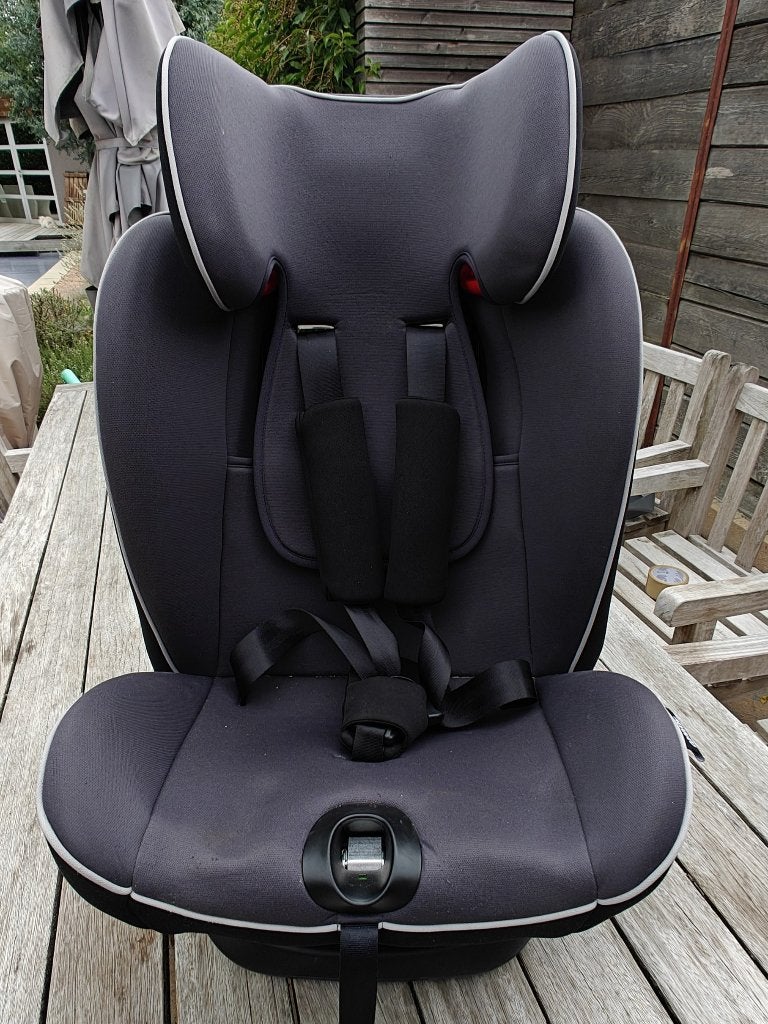 autozitje kinderen 8-18 kg, Ophalen, Verstelbare rugleuning, 9 t/m 18 kg, Zo goed als nieuw