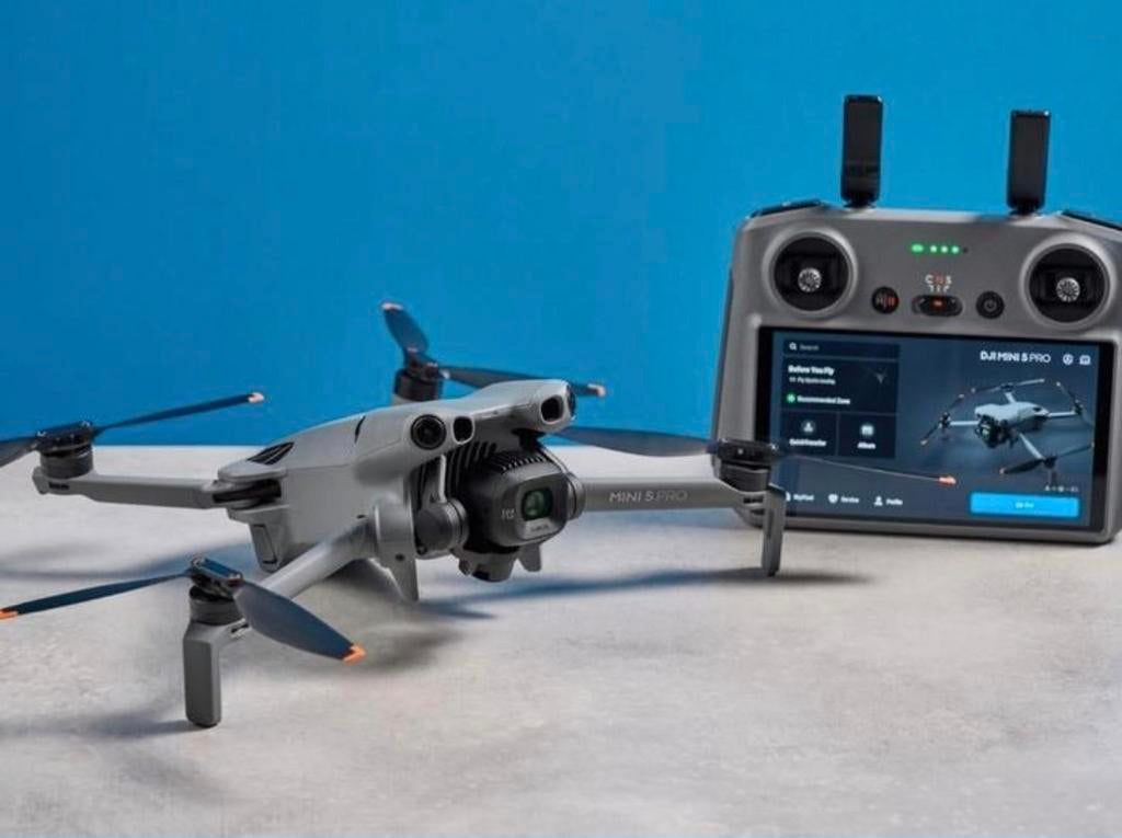 Recherché : drones DJI (en état de marche ou en panne), TV, Hi-fi & Vidéo, Drones, Enlèvement ou Envoi, Moins de 250 g, Comme neuf