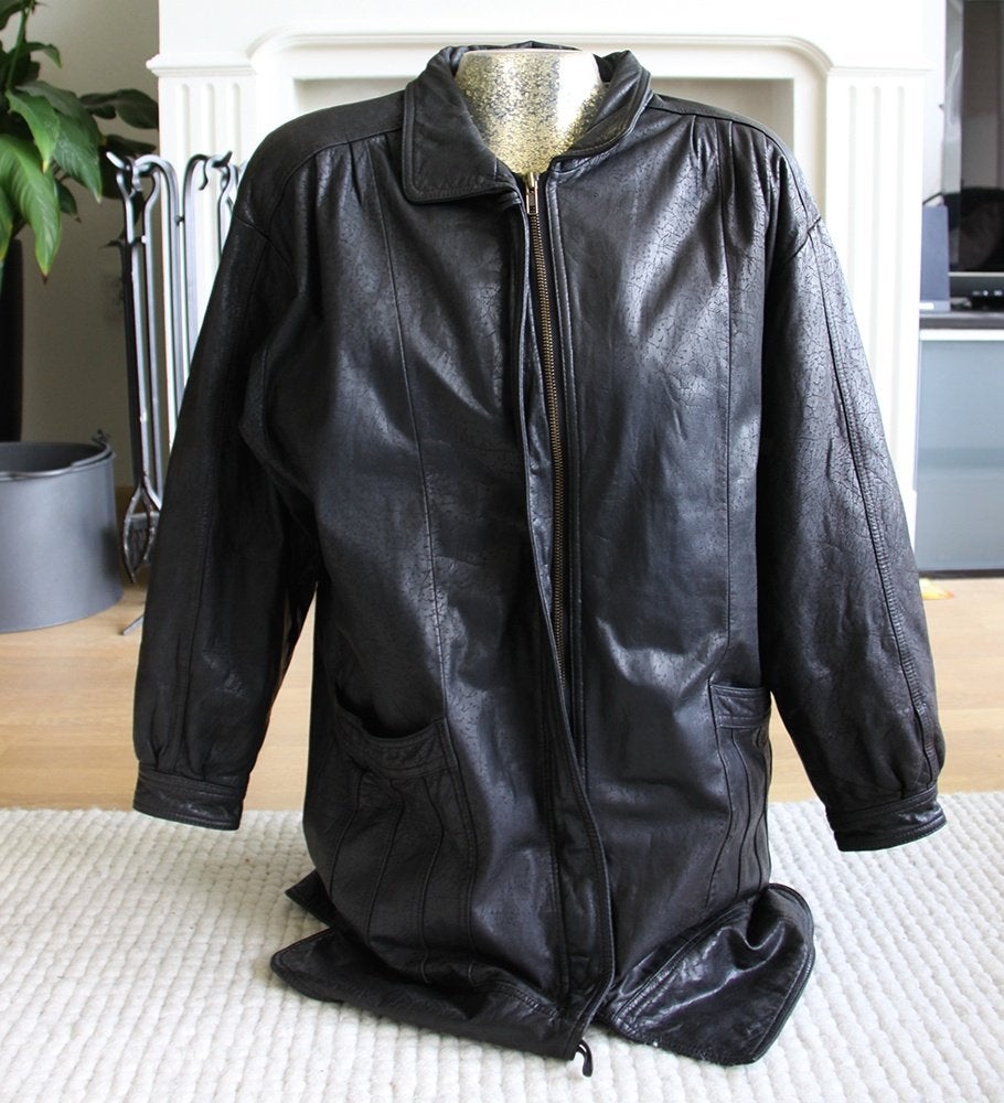 Belle veste Canada en cuir vintage (M) €35, -, Taille 38/40 (M), Comme neuf, Canda, Noir