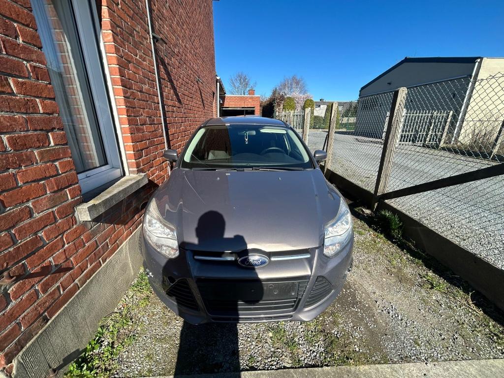 Ford Focus 1.6 vcti benzine, Autos, Focus, Euro 5, Achat, Boîte manuelle
