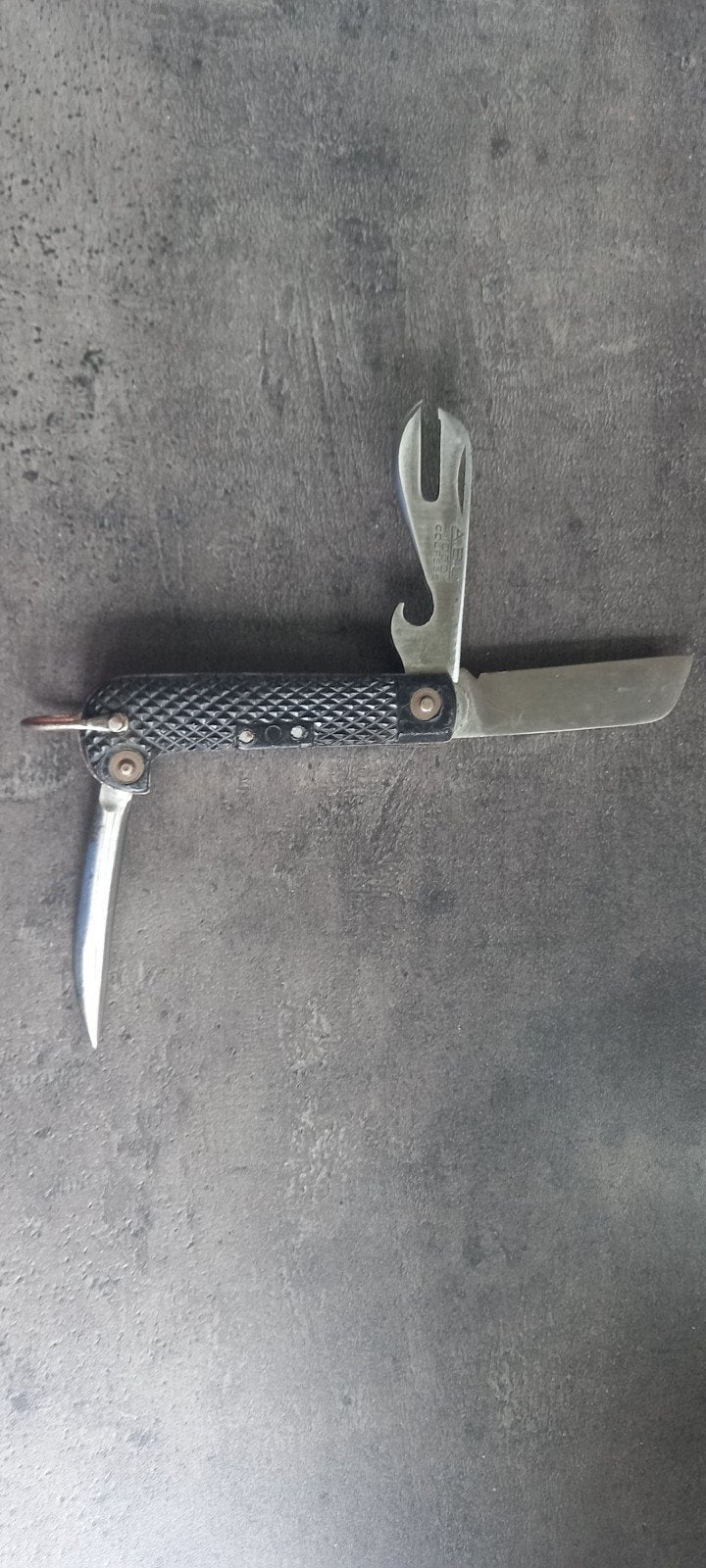 Couteau militaire  1950, Collections, Enlèvement ou Envoi