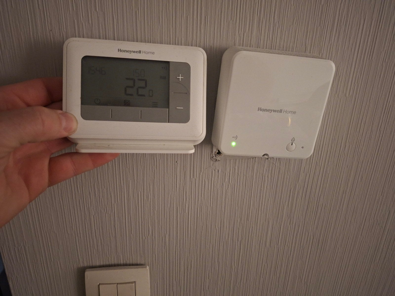 kamerthermostaat HONEYWELL HOME T4, Bricolage & Construction, Enlèvement, Comme neuf