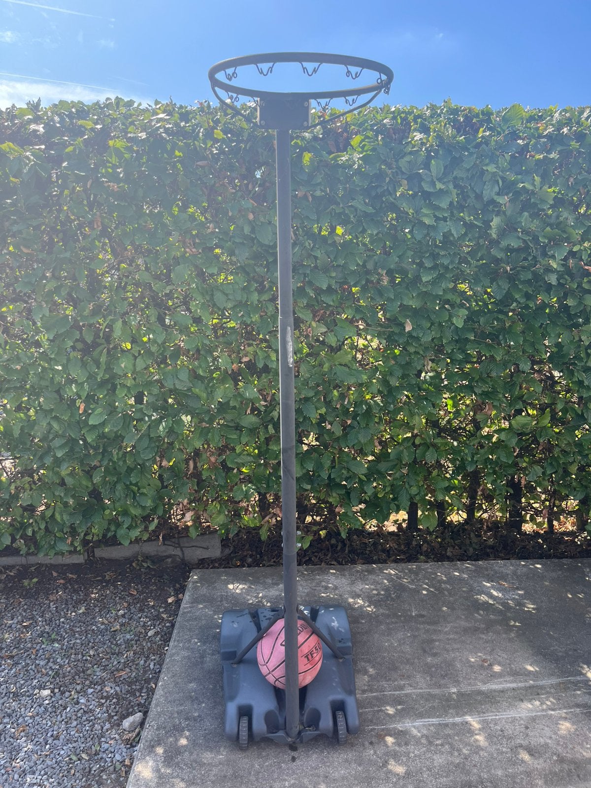 Basketbalpaal + bal, Sport en Fitness, Basketbal, Ophalen, Gebruikt