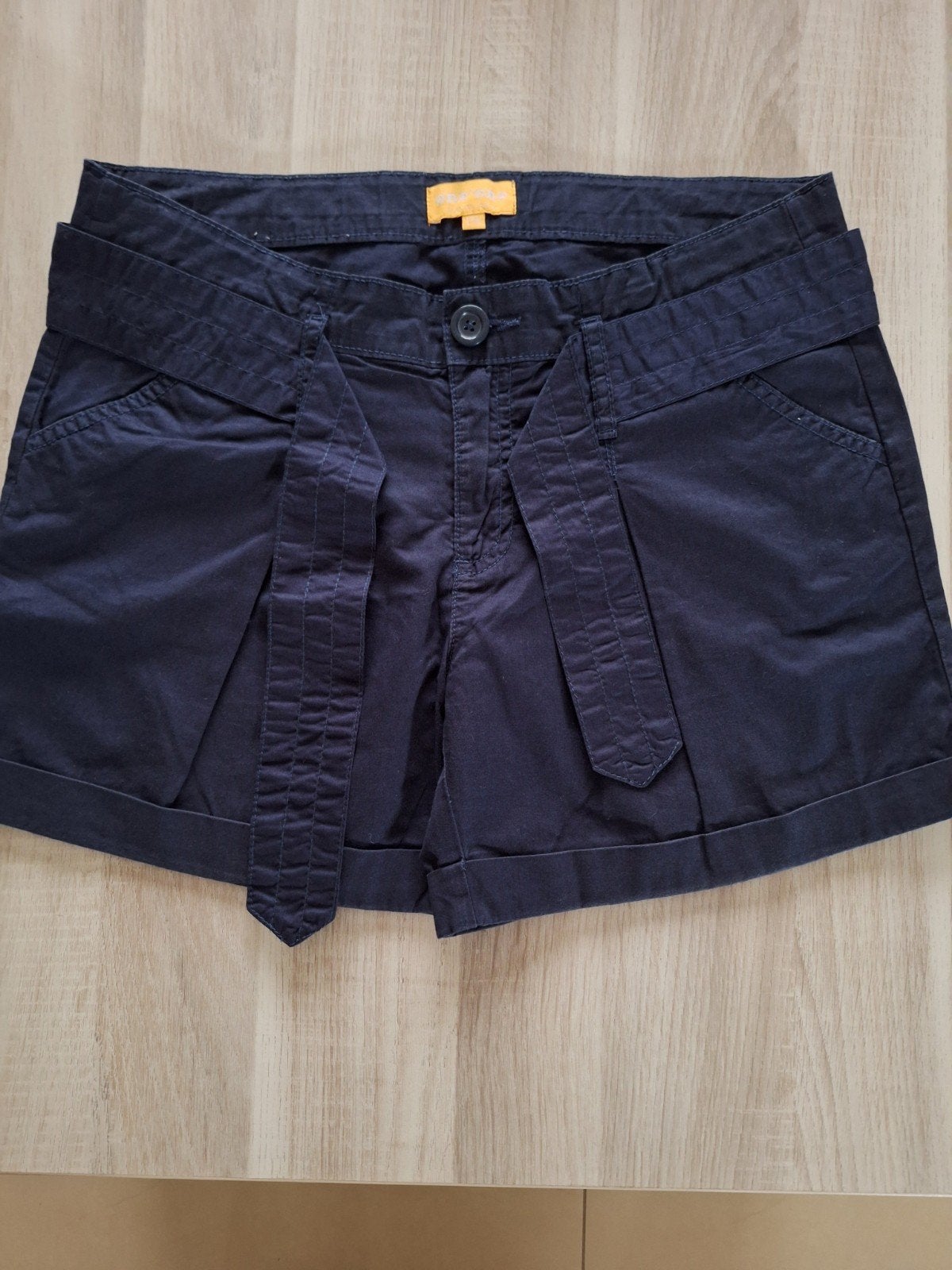 Short maat 176, Kinderen en Baby's, Kinderkleding | Maat 176, Ophalen, Zo goed als nieuw, Meisje