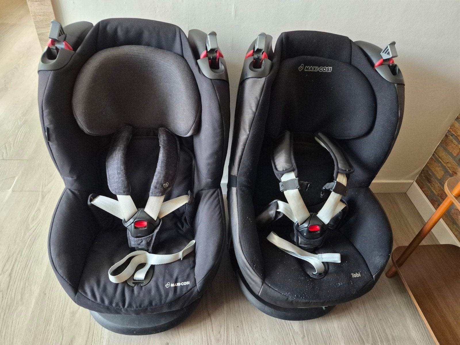 2x Maxi-Cosi Tobi autostoel + zomerhoezen, Kinderen en Baby's, Ophalen, Maxi-Cosi, Slaapstand, Autogordel