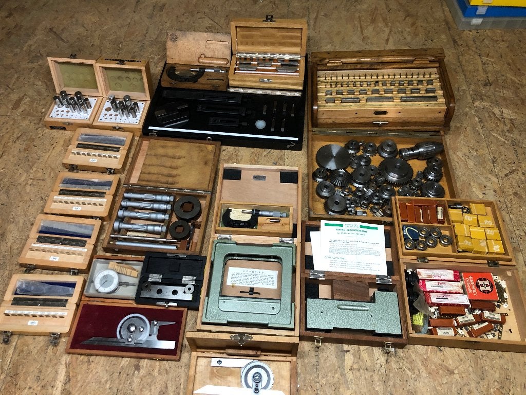 Groot lot precisie instrumenten, Enlèvement