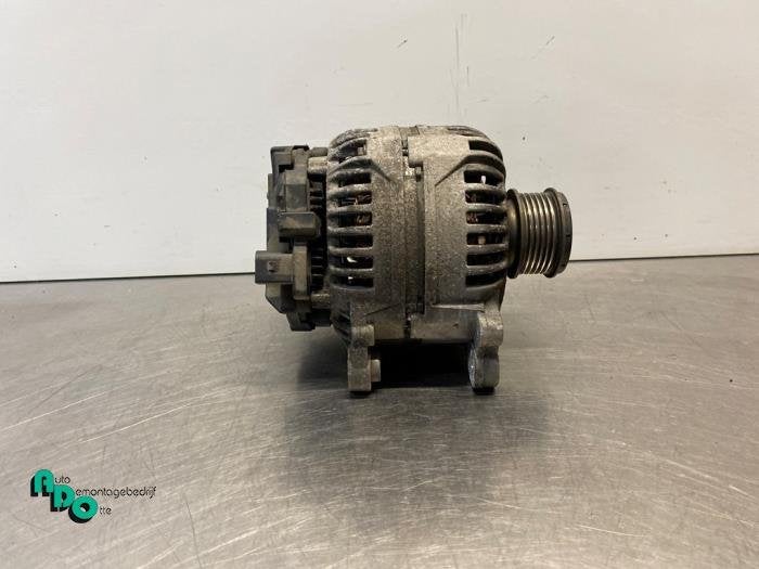 Dynamo van een Volkswagen Crafter (Crafter 06-), Auto-onderdelen, Gebruikt, -, Volkswagen, -