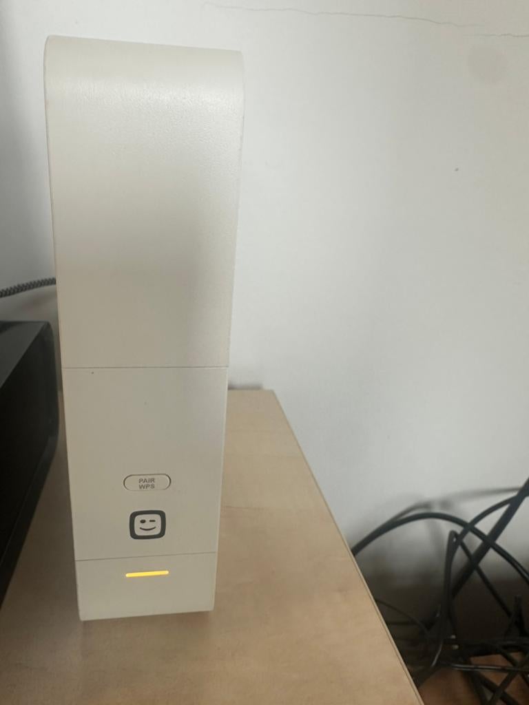 Telenet wireless modem/gateway CH7465LG-TN, Ophalen of Verzenden, Zo goed als nieuw, Router