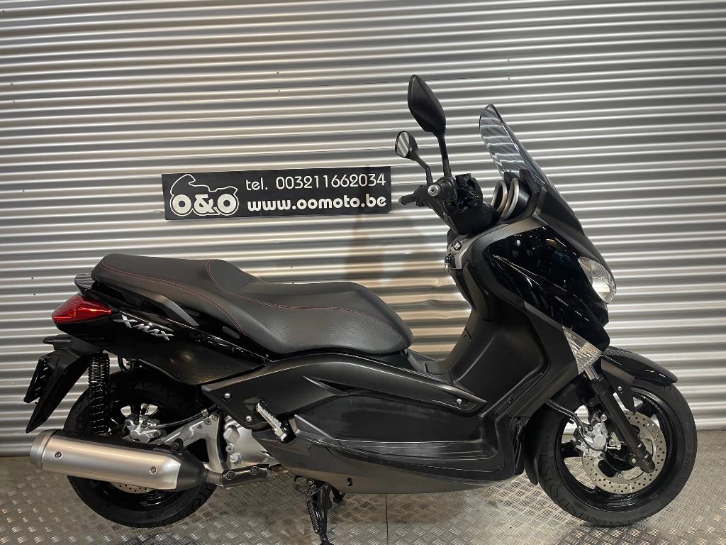 Yamaha Xmax 250 15KW + Garantie + GRATIS onderhoud!, Motoren, Motoren | Yamaha, 250 cc, Scooter, Occasion, Bedrijf