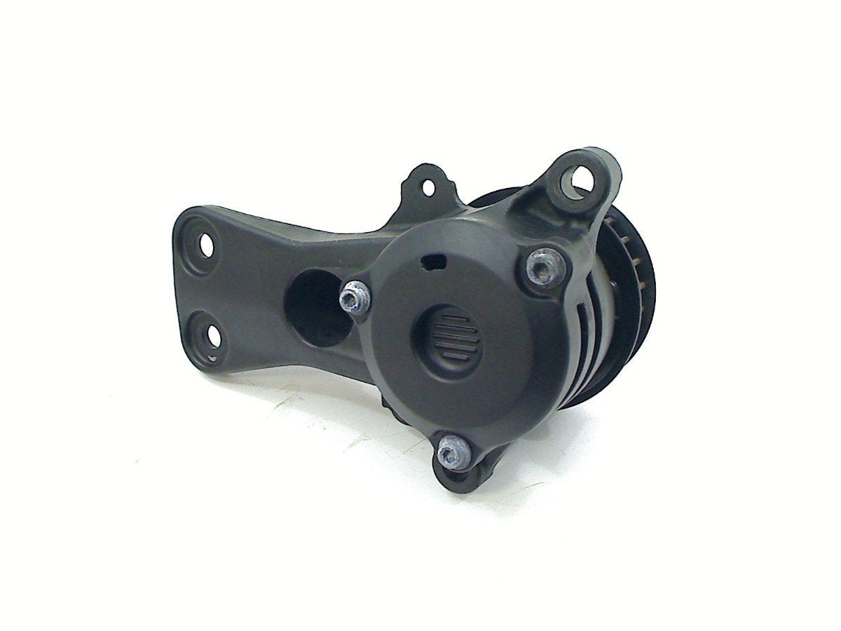 POELIE Yamaha XP 560 T-MAX 2022- (XP560 B7M) (01-2022/-), Dhr. S. di Majo, Gebruikt, Info@cama-motorparts.nl, P.J. Troelstraweg 8 8
3144 CX  MAASSLUIS, NL