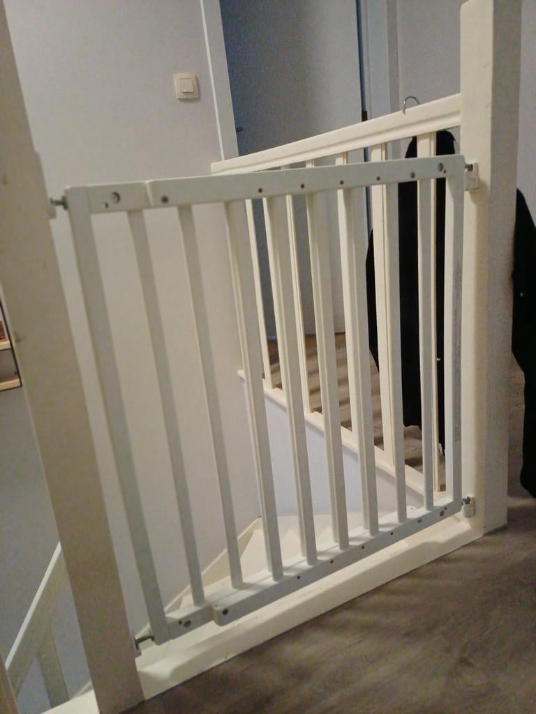 Aanpasbaar houten babyhekje, Kinderen en Baby's, Ophalen