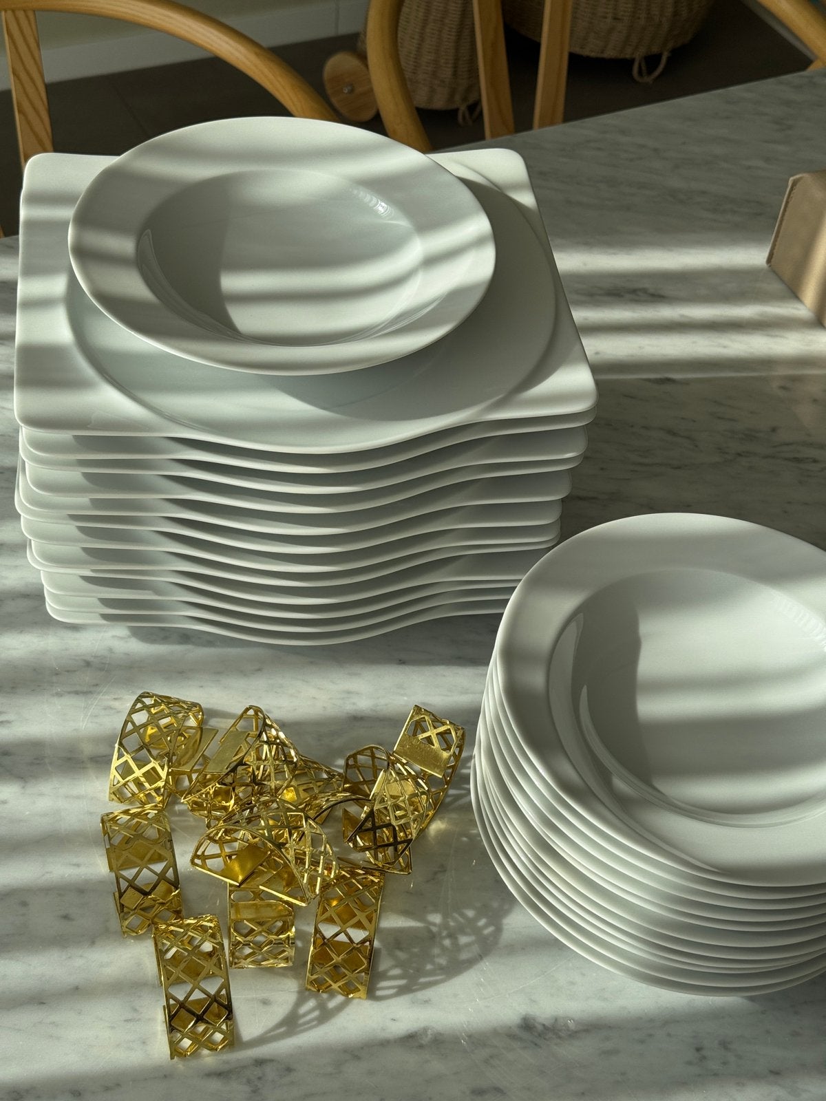 Porseleinen servies set voor 12 personen - duitsland bavaria, Ophalen, Zo goed als nieuw, Modern, Porselein