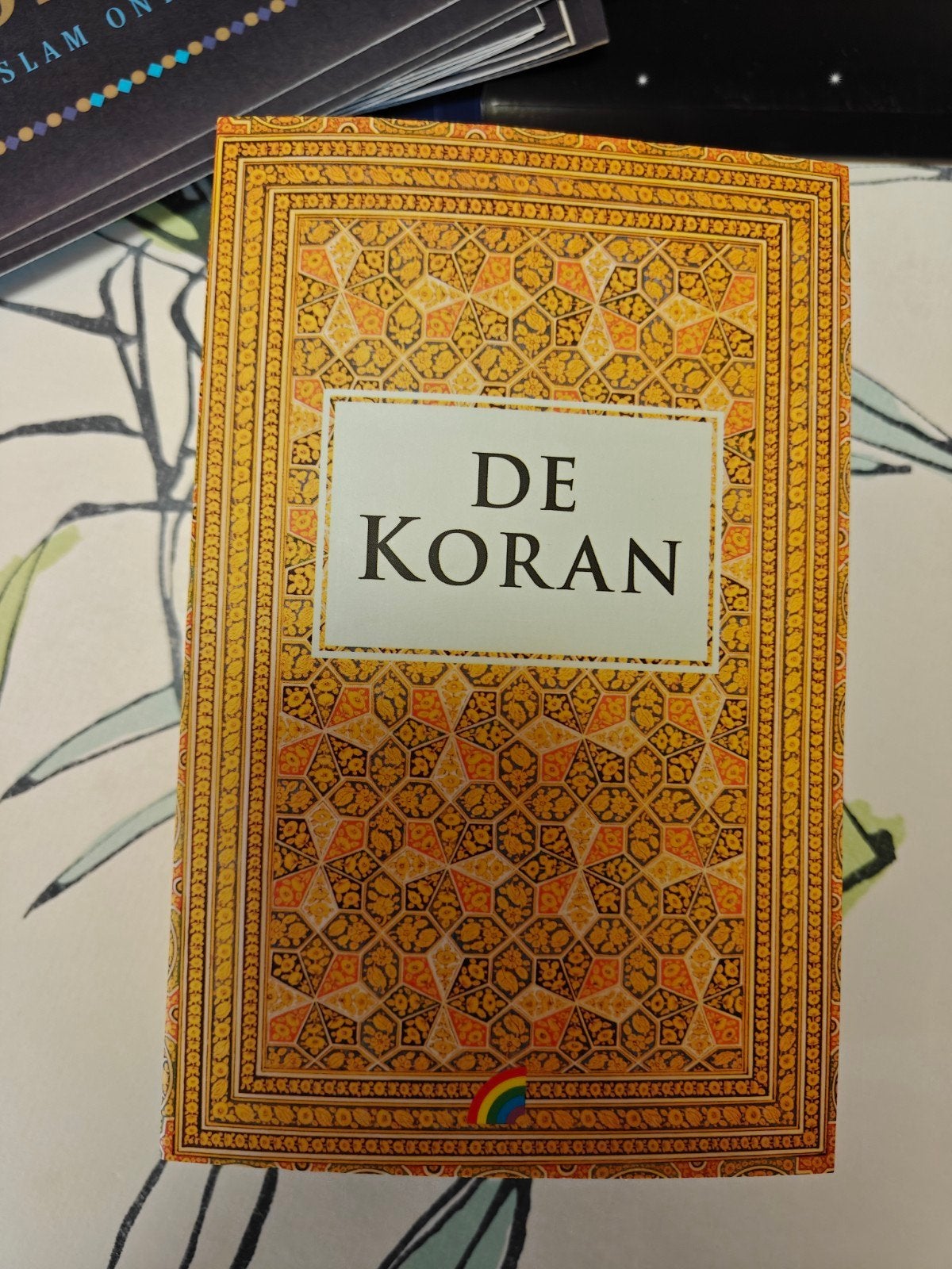 De Koran + infomap De Islam, Boeken, Godsdienst en Theologie, Ophalen of Verzenden, Islam