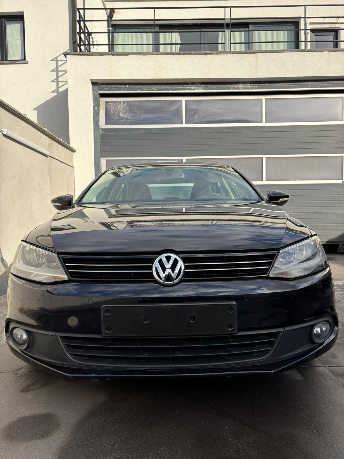 Vw jetta 1.2 TSI, Auto's, Volkswagen, Bedrijf, Jetta, Elektrische buitenspiegels, Euro 5, Berline, Handgeschakeld, Ophalen