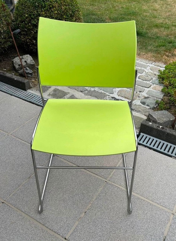 14 stapelbare stoelen - groen – zo goed als nieuw, Huis en Inrichting, Stoelen, Ophalen, Kunststof, Overige kleuren, Zo goed als nieuw