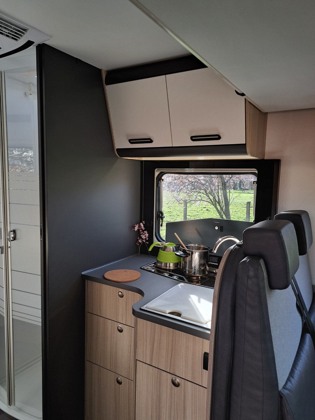 adria sunliving s 75 sl, Caravans en Kamperen, Automaat, Ringverwarming, 7 tot 8 meter, Diesel