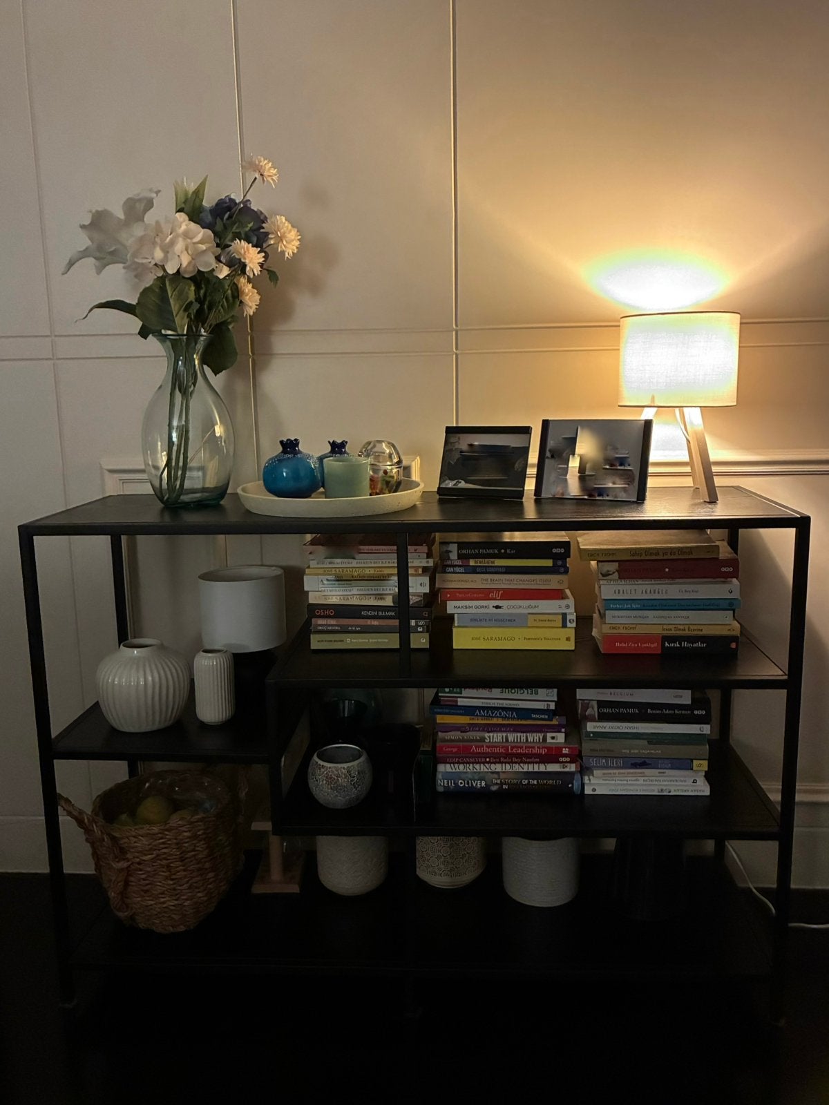 Side Table / Table, Ophalen, Zo goed als nieuw